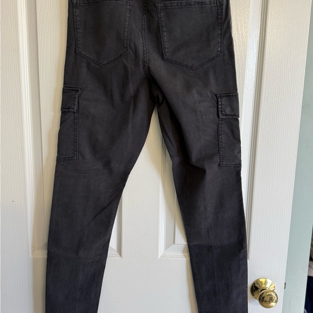 Old Navy Black Cargo Pants - Picture 3 of 5